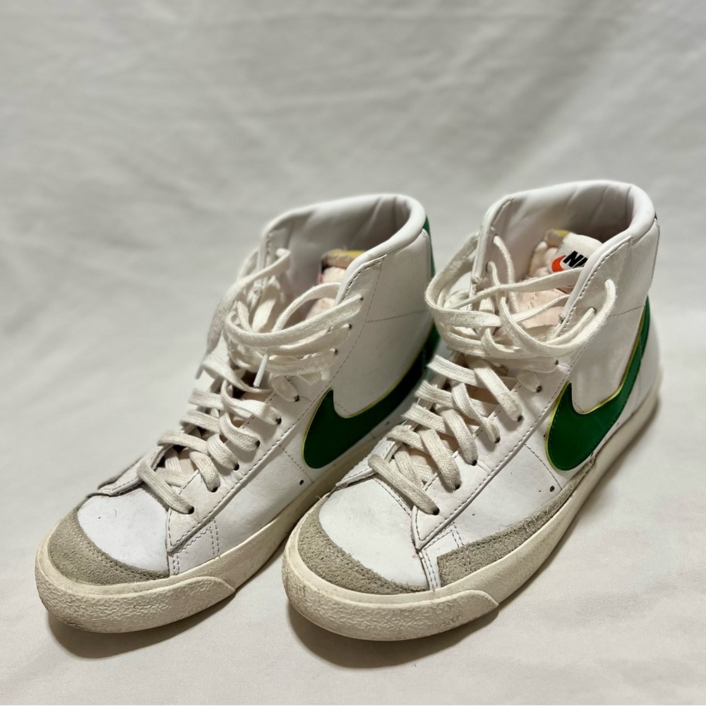 ✨NIKE BLAZER MID ‘77 VINTAGE✨